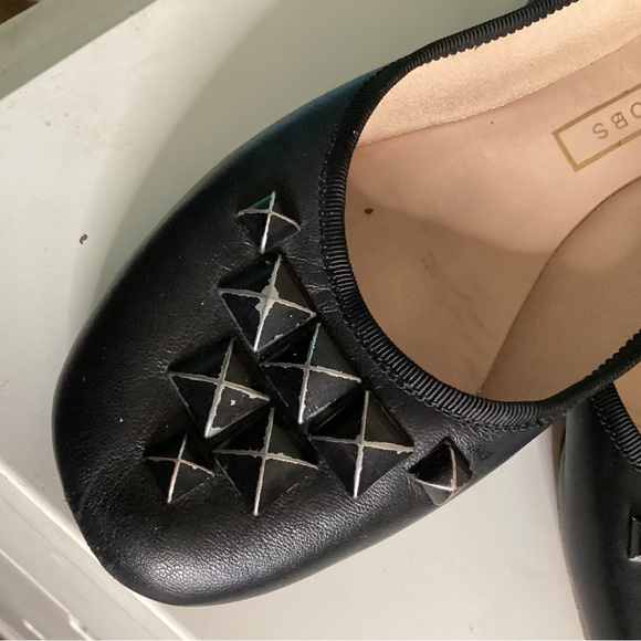 Marc Jacobs Black Flats with Black pyramid studs - Picture 4 of 5